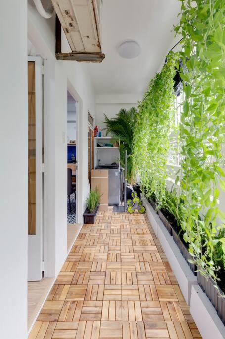 Modern, Cozy & Fully Equipped 2Br Apt In D4, 5M To D1 ホーチミン市 エクステリア 写真