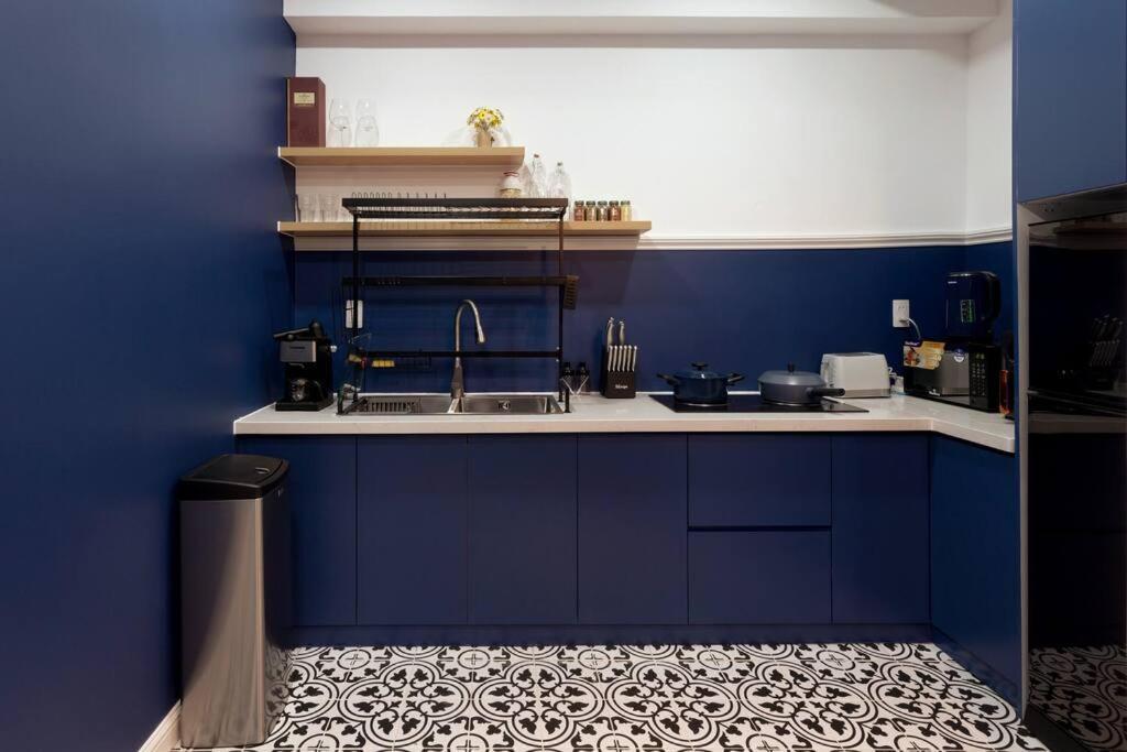 Modern, Cozy & Fully Equipped 2Br Apt In D4, 5M To D1 ホーチミン市 エクステリア 写真