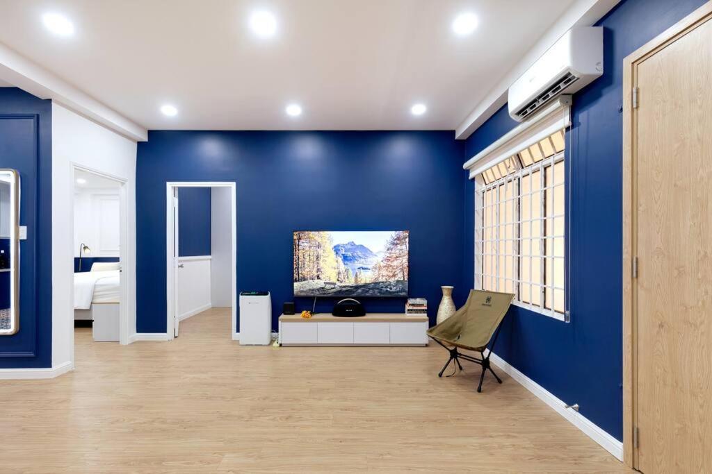 Modern, Cozy & Fully Equipped 2Br Apt In D4, 5M To D1 ホーチミン市 エクステリア 写真