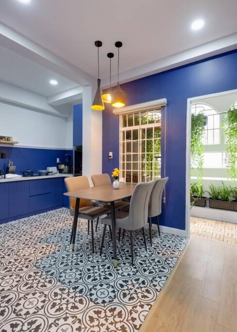 Modern, Cozy & Fully Equipped 2Br Apt In D4, 5M To D1 ホーチミン市 エクステリア 写真